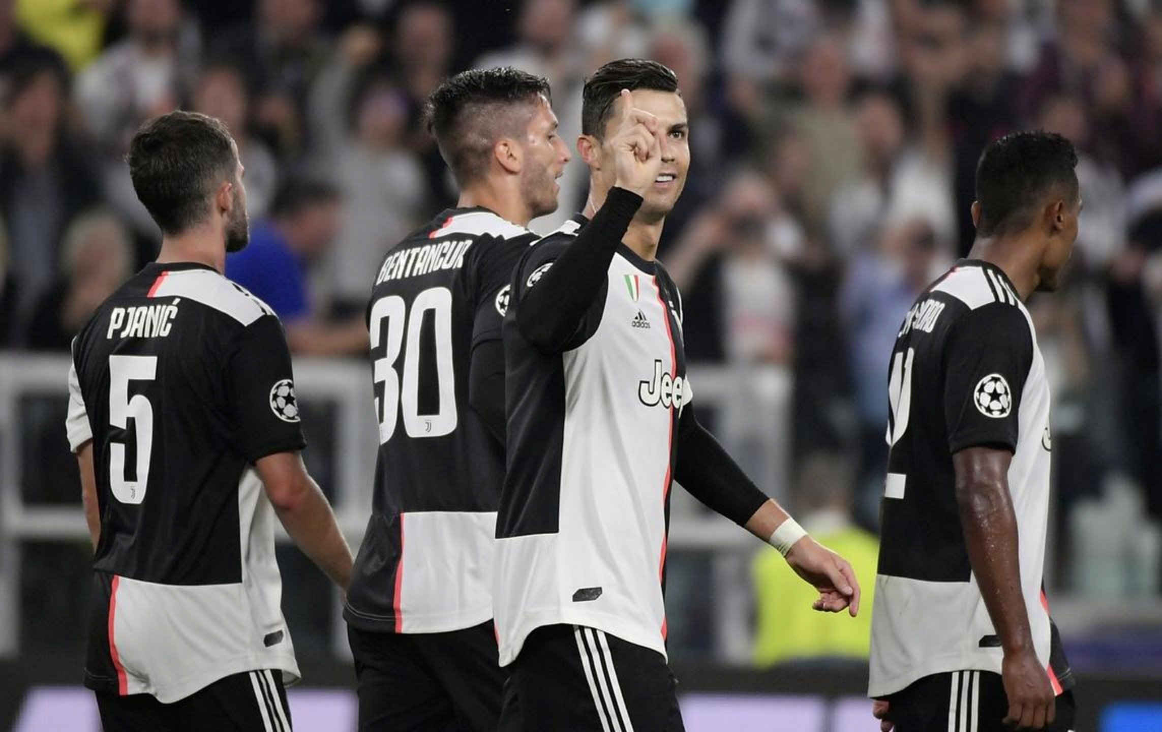 里尔主场险胜，法甲领跑集团跻身前列(阿贾克斯主教练法里奥利)