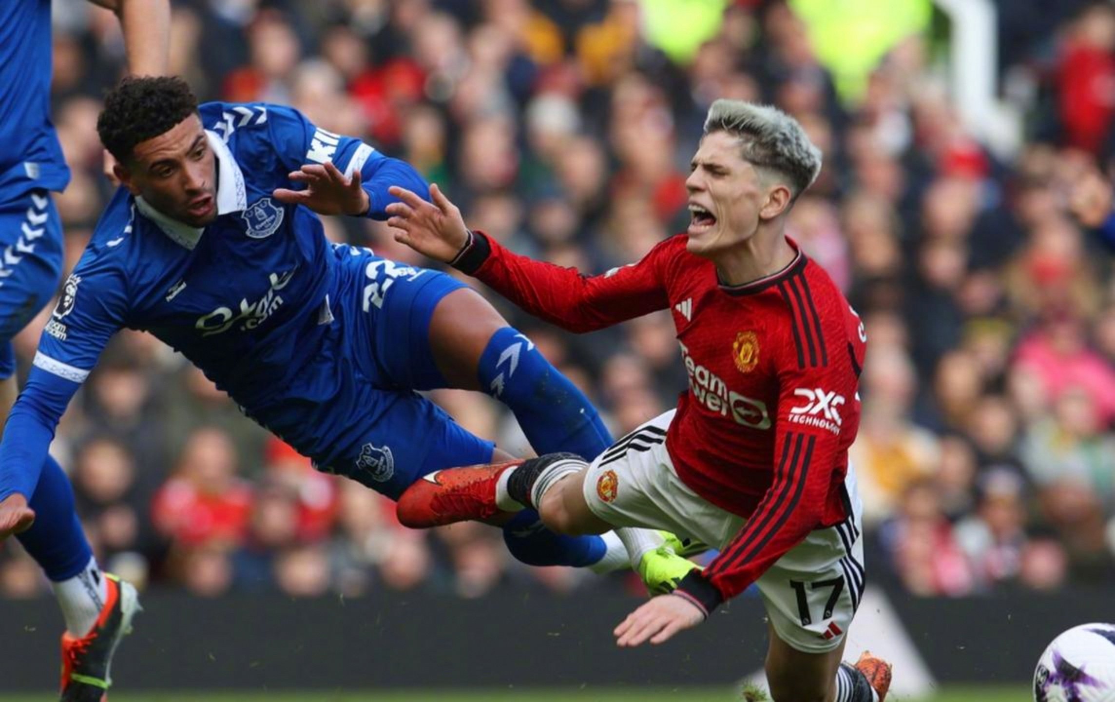 东区德比赛前看点：曼联欲击败埃弗顿(曼联队和埃弗顿的赛程)